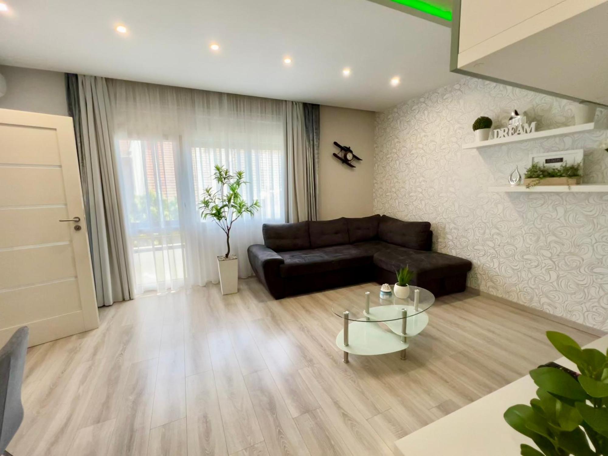 Downtown Dream Apartmans 塞格德 外观 照片